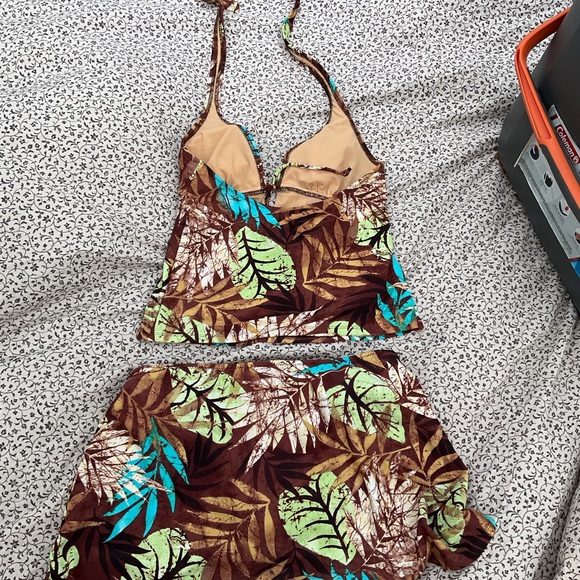 Cutest y2k brown green and blue tankini and swimskirt set with sparkly leaf - Picture 5 of 5